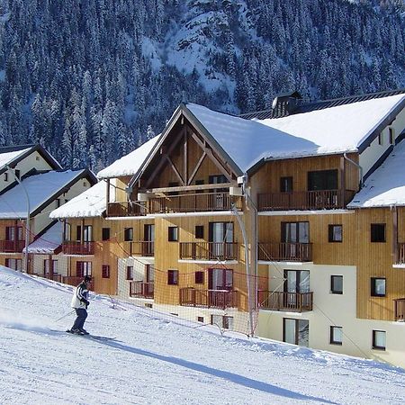 Madame Vacances Residence Les Chalets Du Thabor 瓦尔弗雷加斯 外观 照片