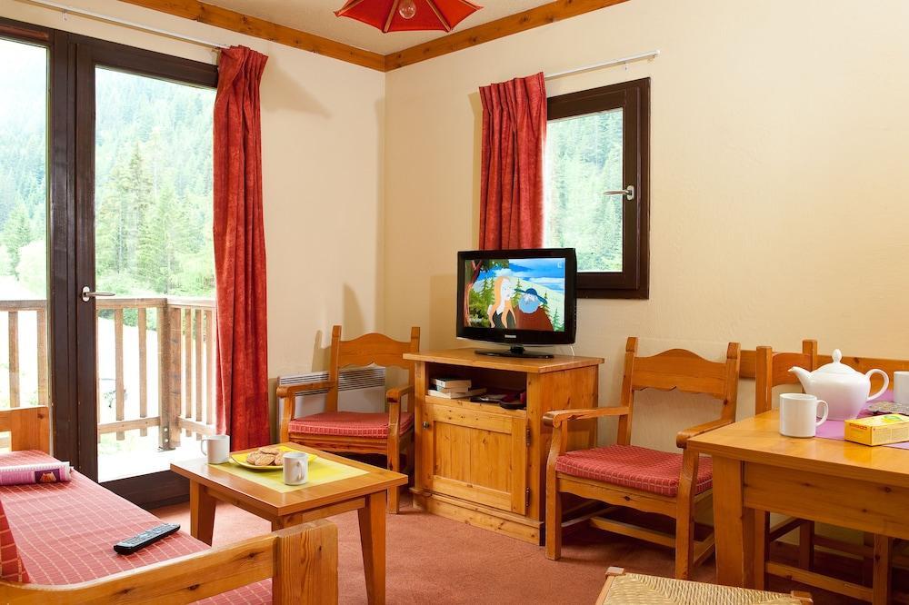 Madame Vacances Residence Les Chalets Du Thabor 瓦尔弗雷加斯 外观 照片