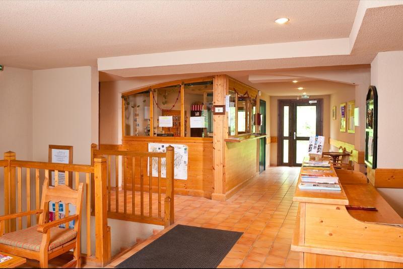 Madame Vacances Residence Les Chalets Du Thabor 瓦尔弗雷加斯 外观 照片