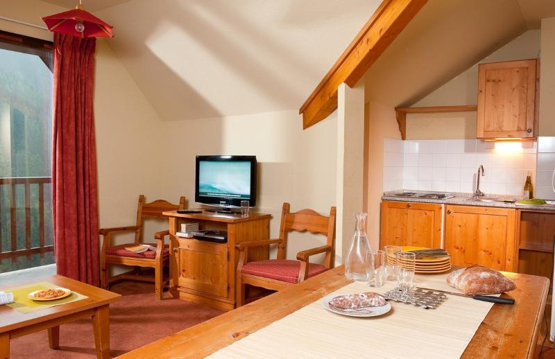 Madame Vacances Residence Les Chalets Du Thabor 瓦尔弗雷加斯 外观 照片